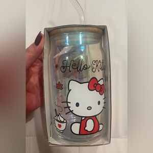 HELLO KITTY HOLIDAY TUMBLER WITH BAMBOO LID AND STRAW